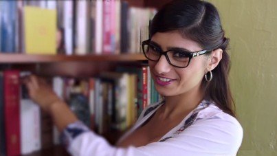 There'S Only One Thing Mia Khalifa Wanna Do In The Library 1
